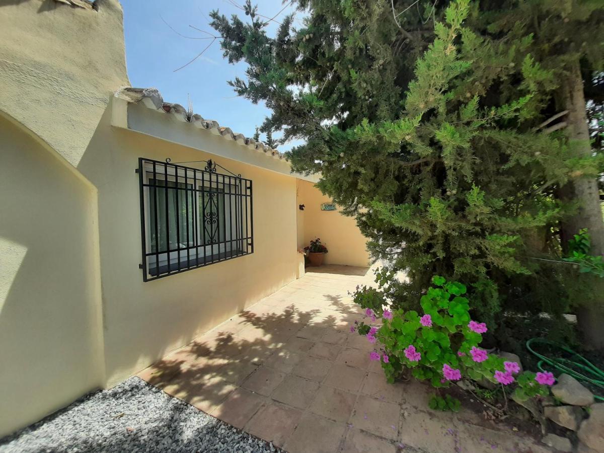 Vistas Al Lago With Private Pool Vinuela Exterior photo